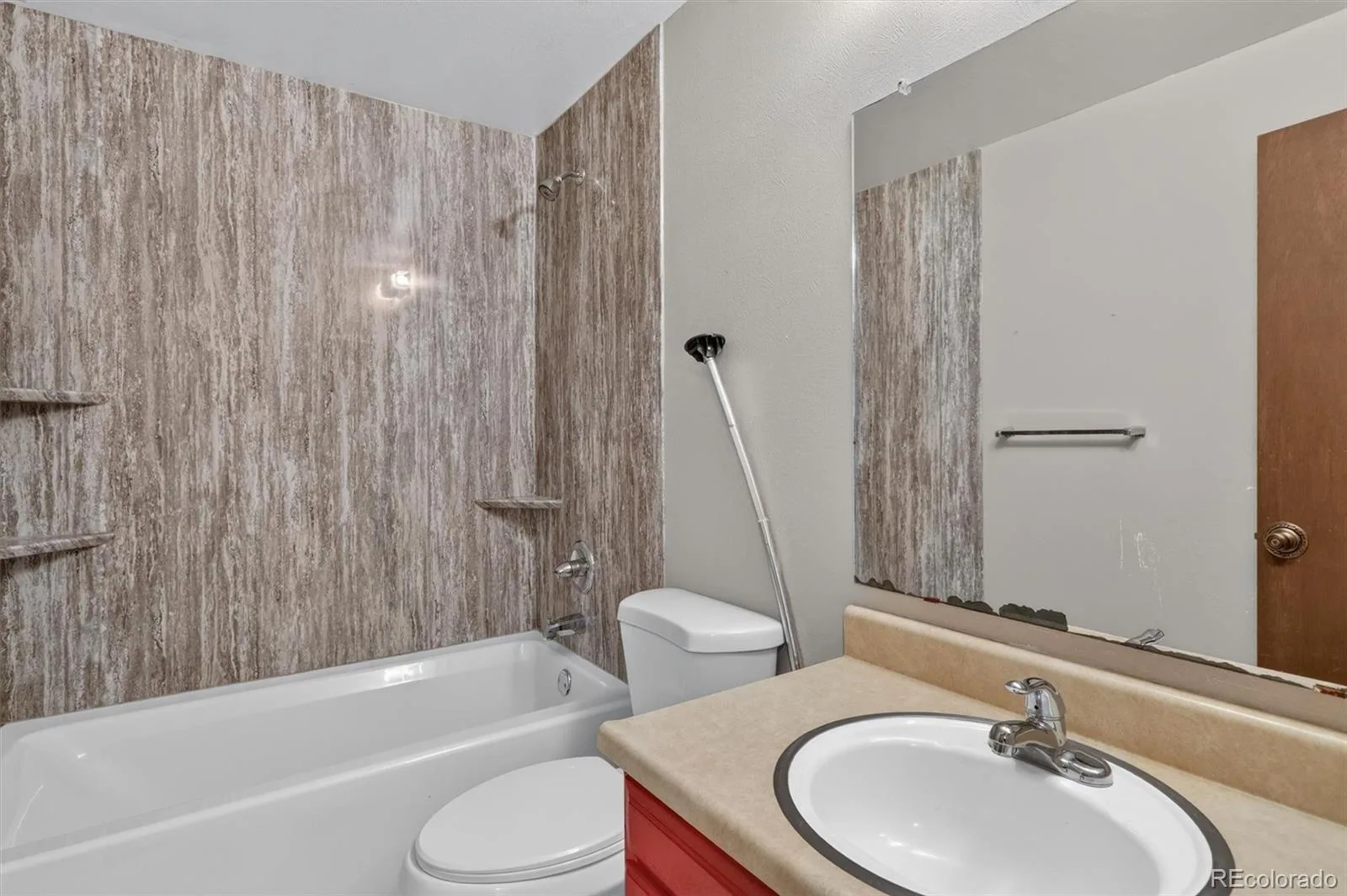 1079 S Joplin Way Aurora CO 80017 | MLS #REC8947878 09232026155855 1600 17