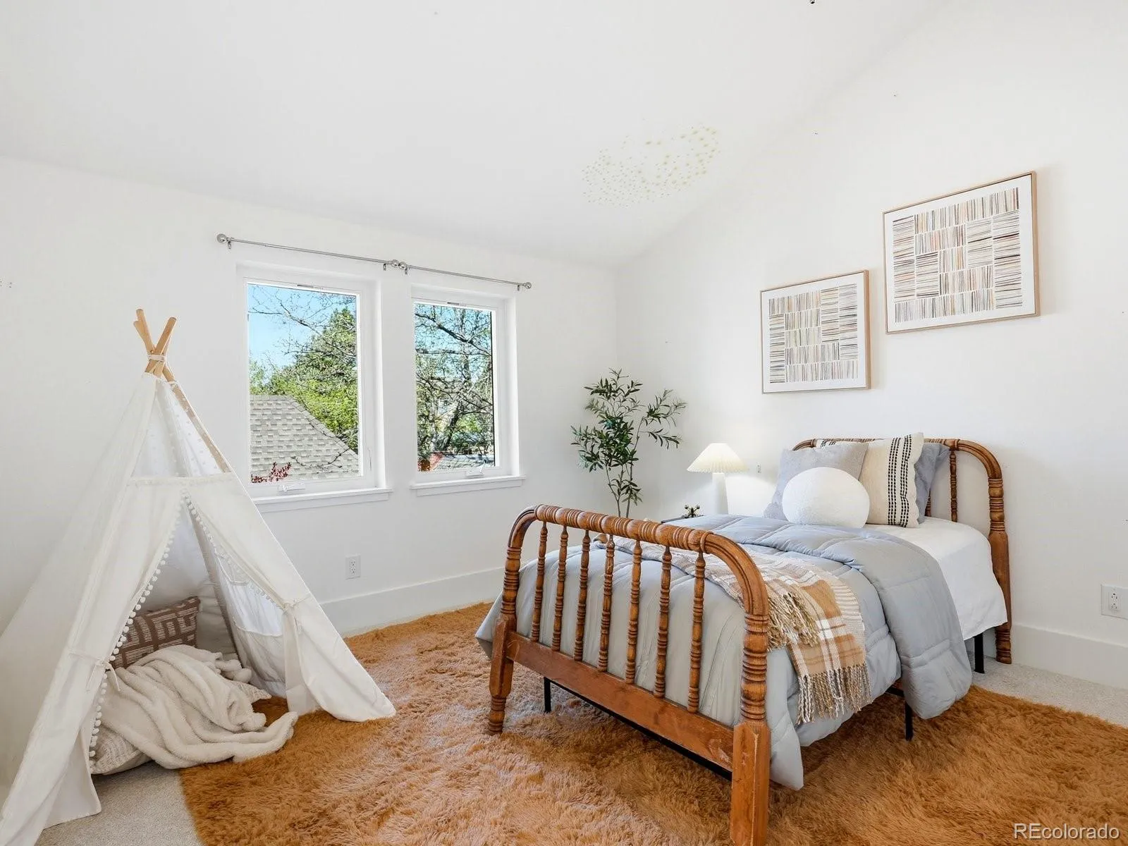 04132026135337 1600 21