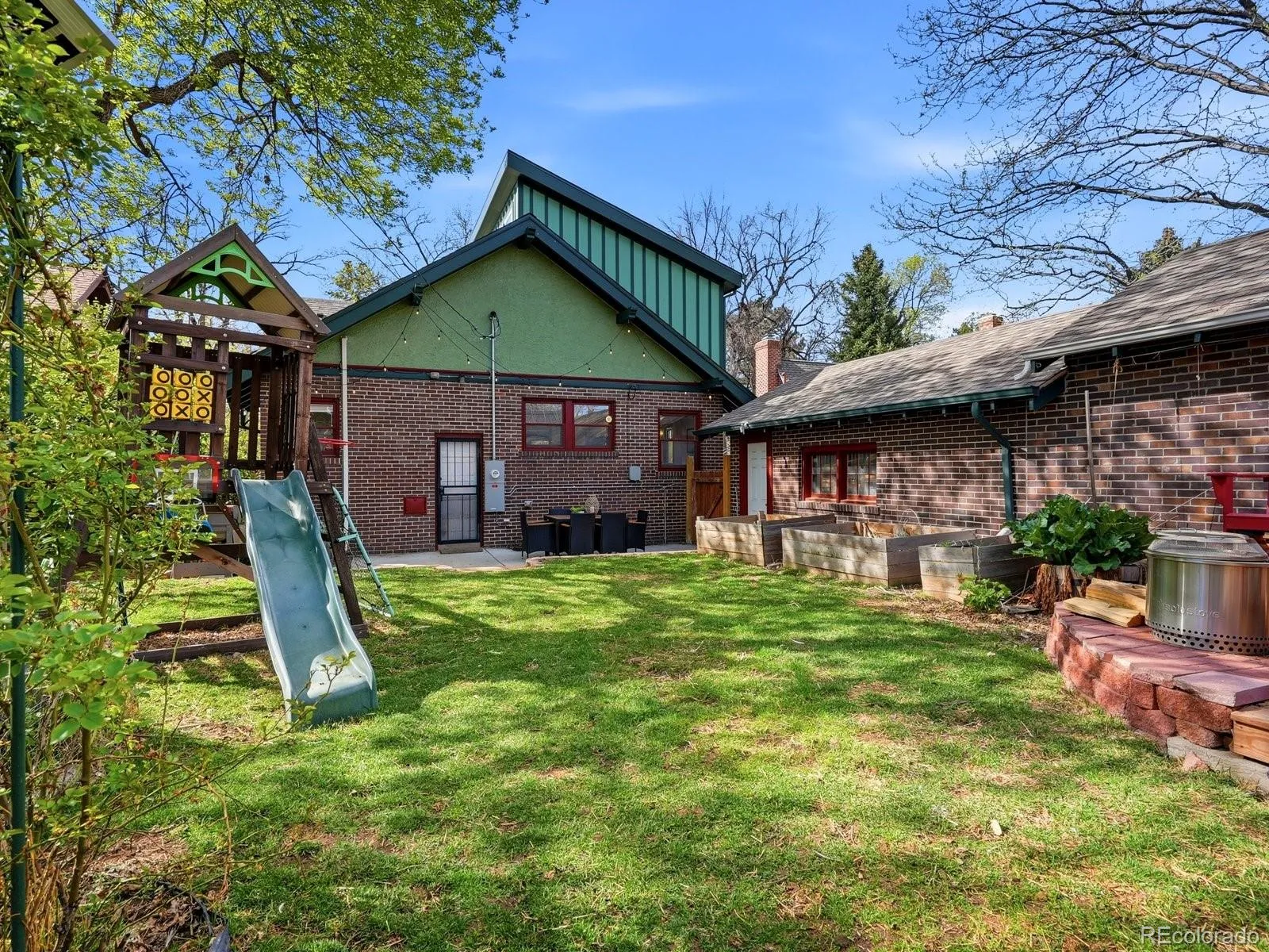 04132026135337 1600 32