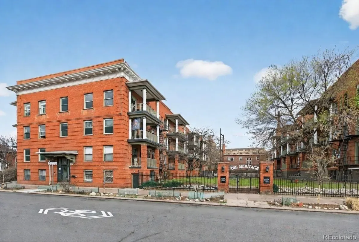 1376 N Pearl Street #203 Denver CO 80203 MLS #REC8948234 03312026184654 1200 20