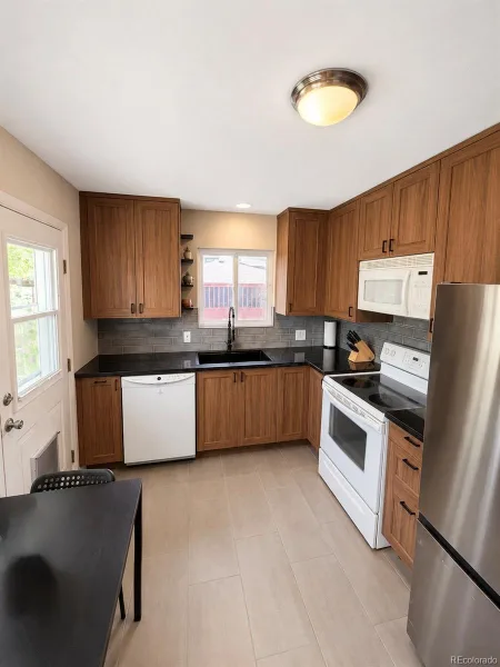 9725 W 41st Avenue Wheat Ridge CO 80033 | MLS #REC8948495 07252026031433 800 4