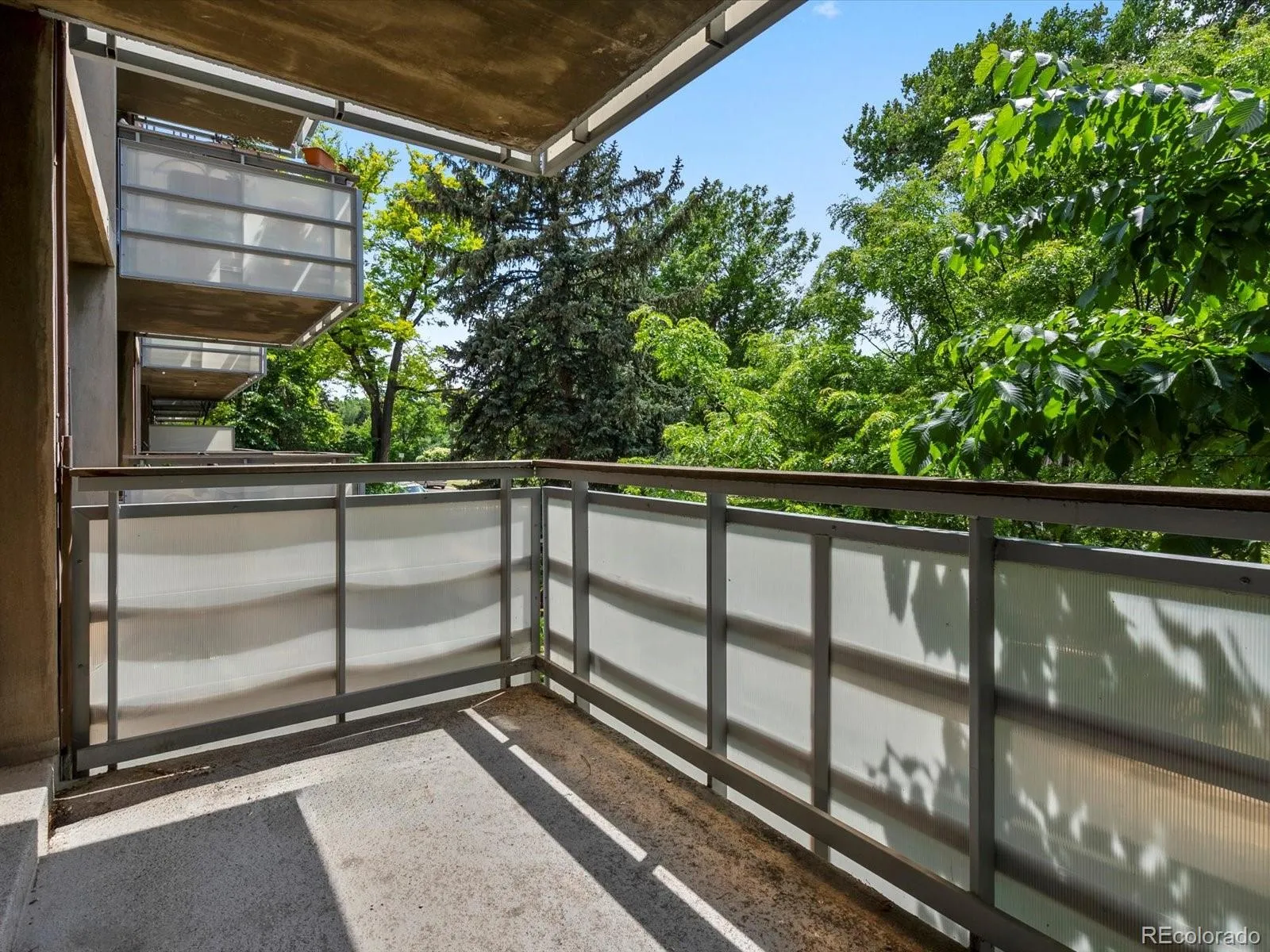 2500 S York Street #204 Denver CO 80210 MLS #REC8950481 04222026020443 1600 3