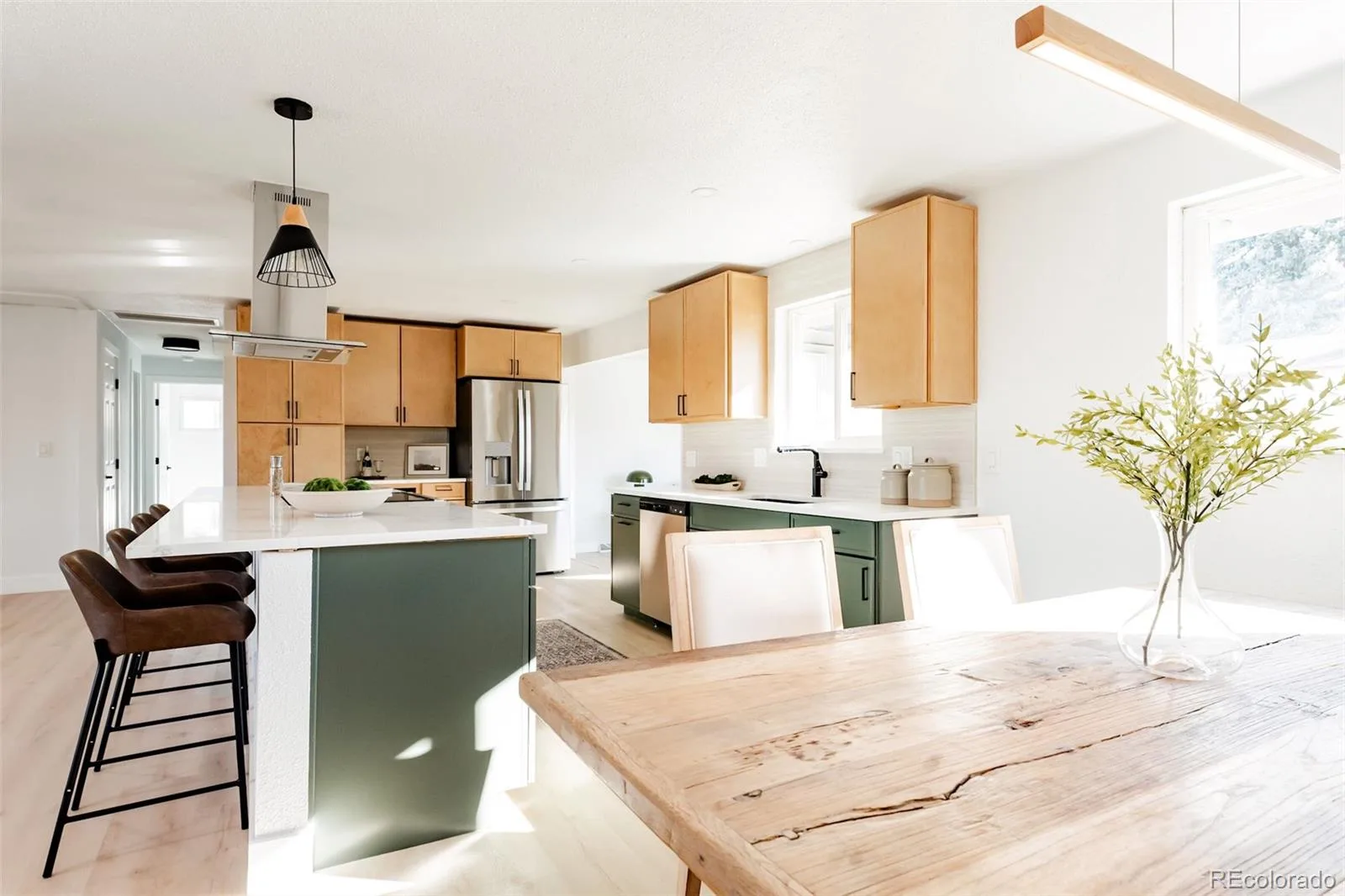 6272 S Garfield Drive Centennial CO 80121 | MLS #REC8951405 08122026212656 1600 12