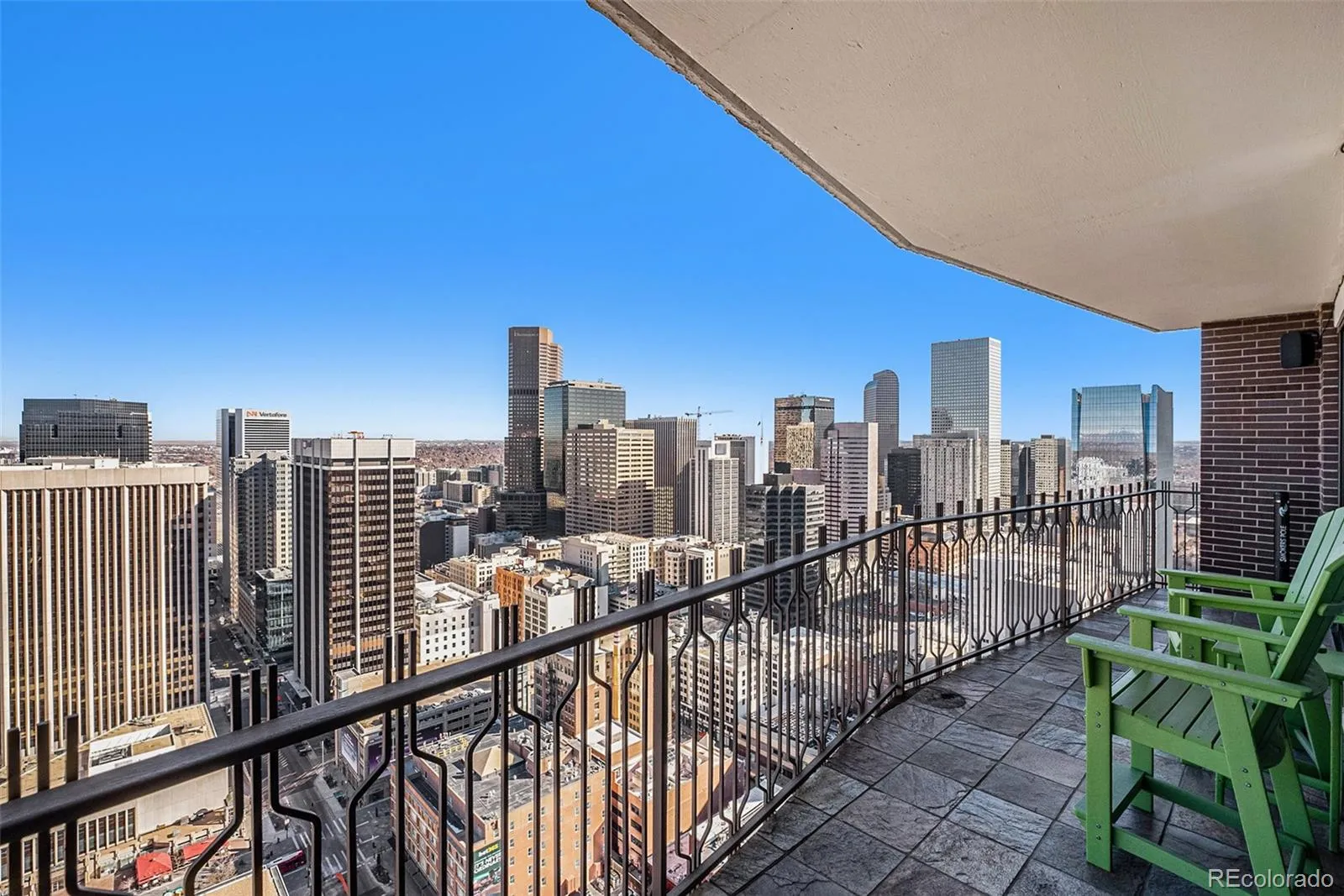 04182026220836 1600 18