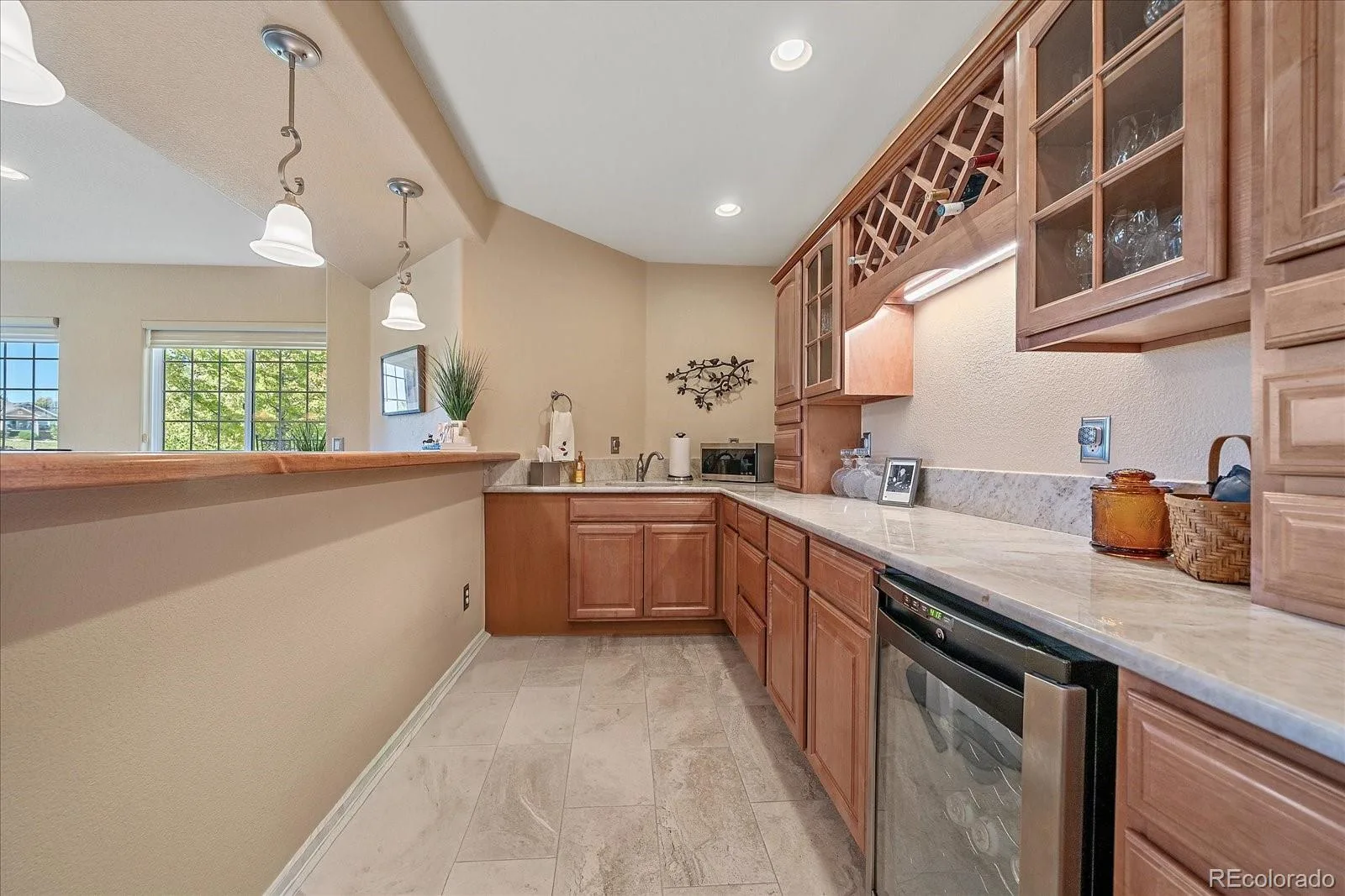 22066 E Chestnut Place Aurora CO 80016 | MLS #REC8954111 10092026024615 1600 35