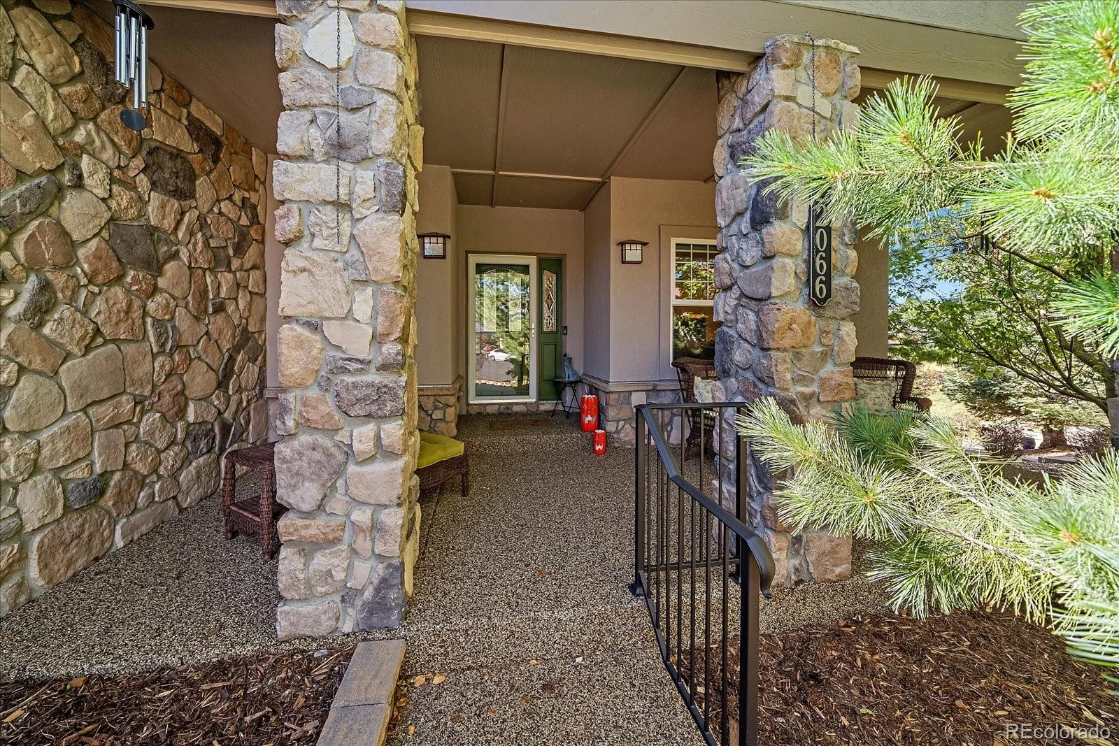 22066 E Chestnut Place Aurora CO 80016 | MLS #REC8954111 10092026024615 1600 4
