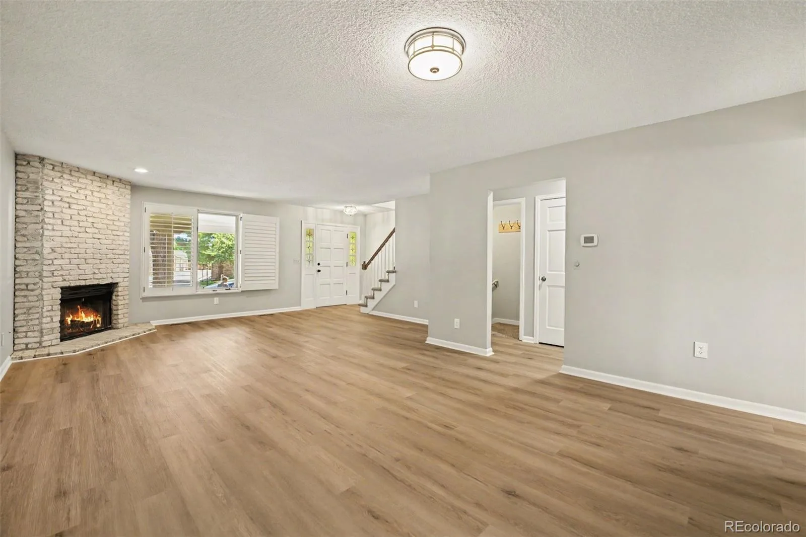 7590 S Cove Circle Littleton CO 80122 | MLS #REC8955520 08242026230440 1600 6