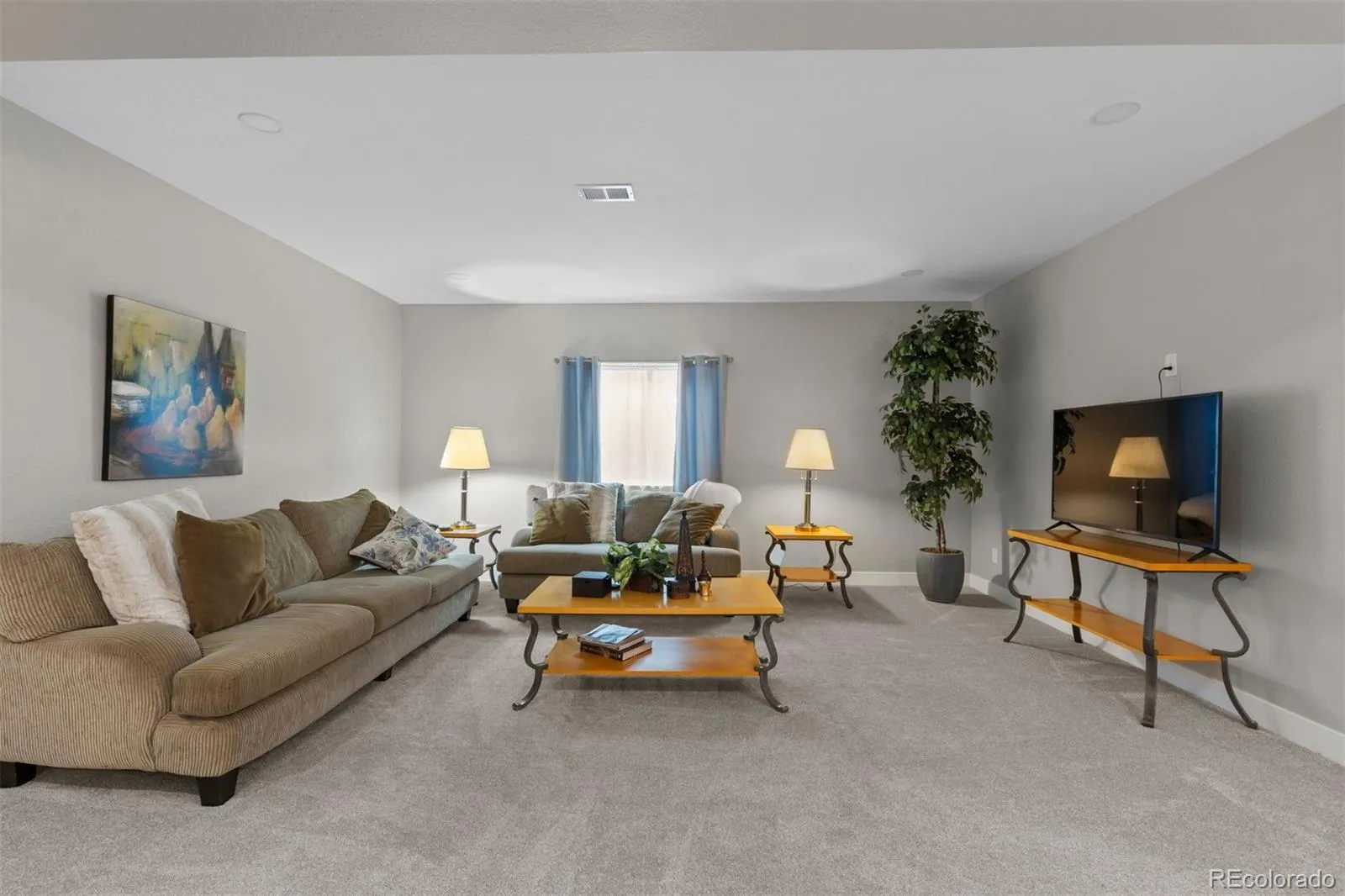 7358 Canyonpoint Road Castle Pines CO 80108 MLS #REC8958134 05202026001424 1600 33