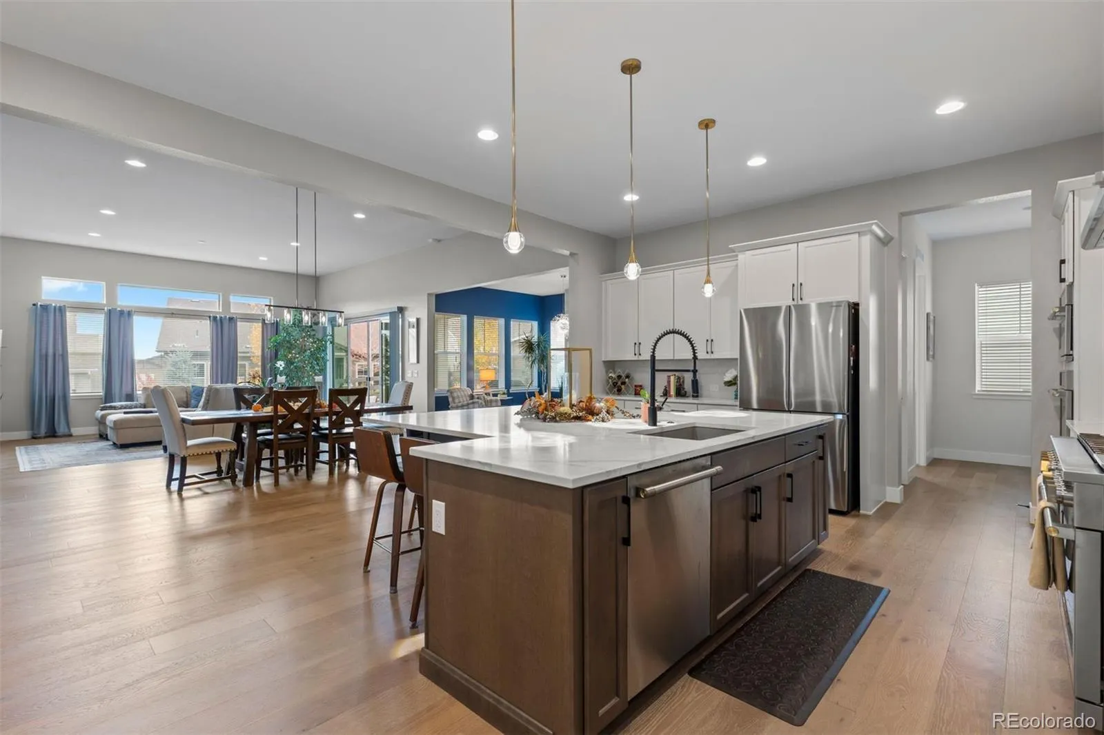7358 Canyonpoint Road Castle Pines CO 80108 MLS #REC8958134 05202026001424 1600 5