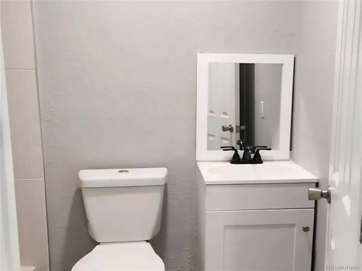 03112026185811 1200 22