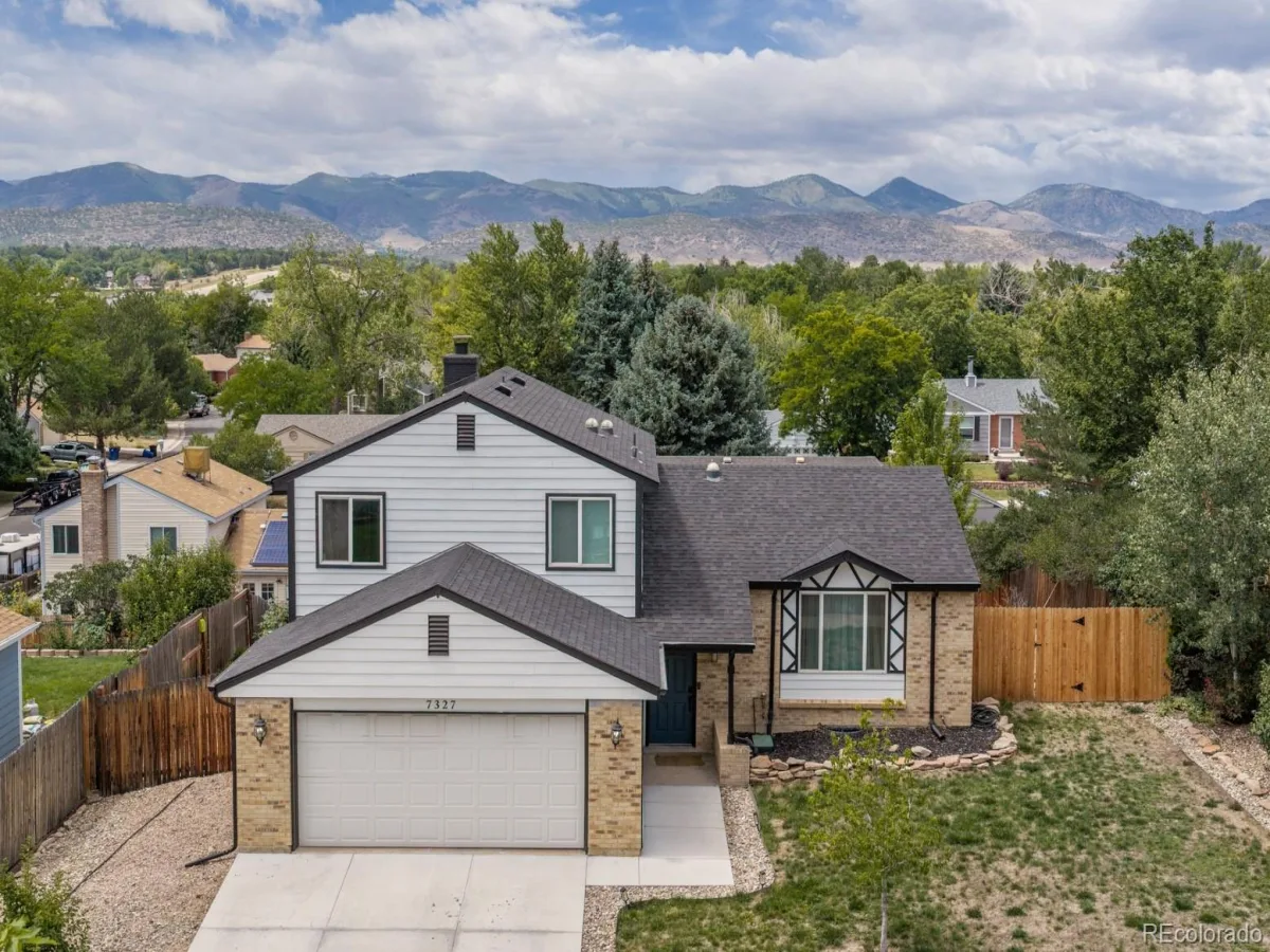 7327 S Carr Court Littleton CO 80128 | MLS #REC8959324 08202026165041 1200 8