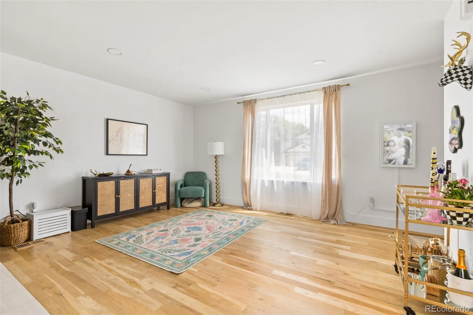 7327 S Carr Court Littleton CO 80128 | MLS #REC8959324 08202026165041 1600 19