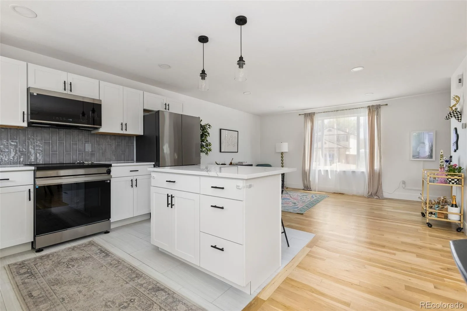 7327 S Carr Court Littleton CO 80128 | MLS #REC8959324 08202026165041 1600 24