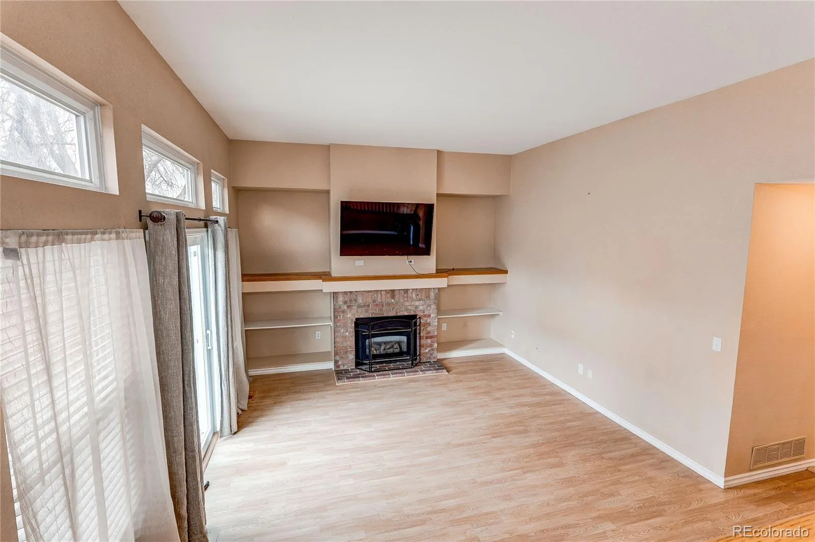 04062026170731 1600 12