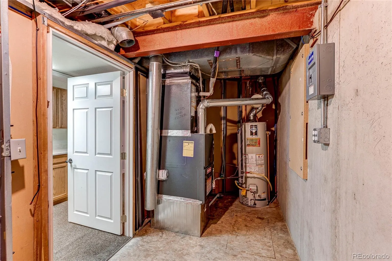 04062026170731 1600 21