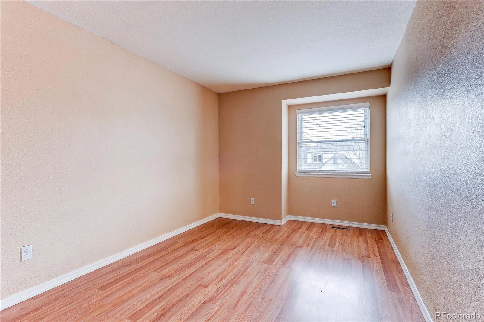 04062026170731 1600 26