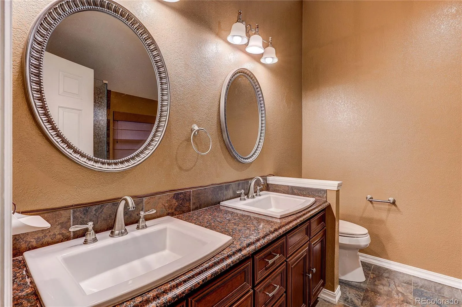 04062026170731 1600 32