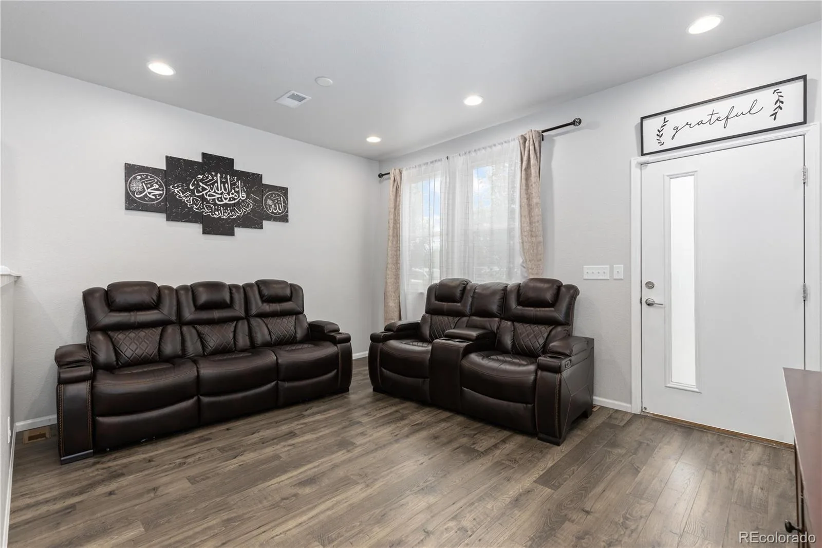 19231 E 65th Avenue Denver CO 80249 | MLS #REC8960123 07292026142518 1600 4