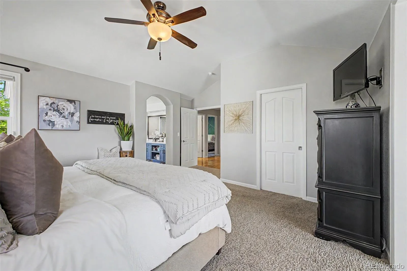 18612 E Wagon Trail Circle Aurora CO 80015 MLS #REC8960266 05122026231712 1600 19