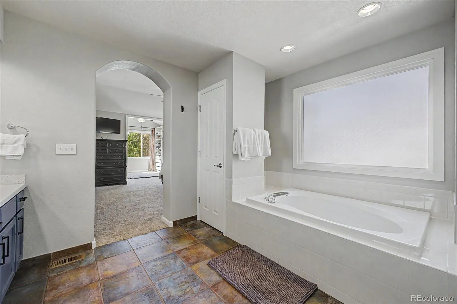 18612 E Wagon Trail Circle Aurora CO 80015 MLS #REC8960266 05122026231712 1600 21