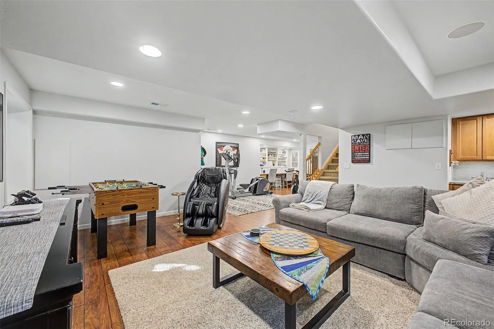 18612 E Wagon Trail Circle Aurora CO 80015 MLS #REC8960266 05122026231712 1600 35