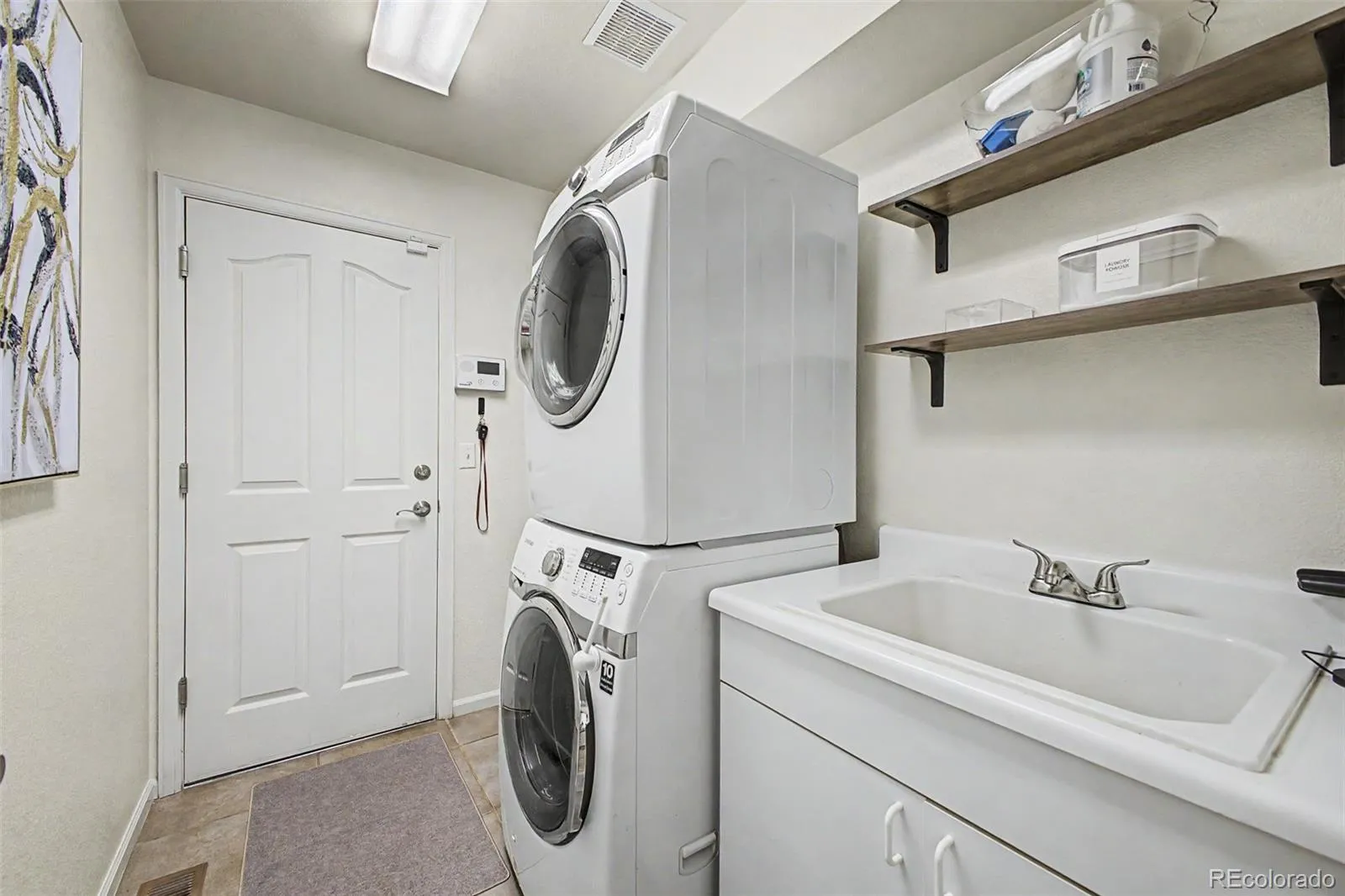 18612 E Wagon Trail Circle Aurora CO 80015 MLS #REC8960266 05122026231712 1600 38