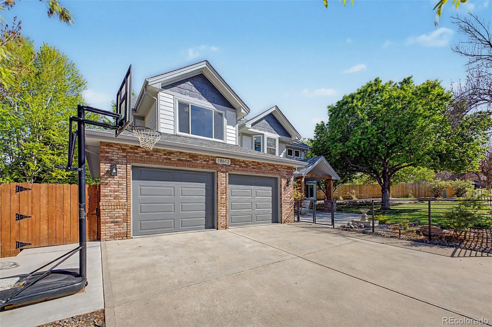 18612 E Wagon Trail Circle Aurora CO 80015 MLS #REC8960266 05122026231712 1600 5