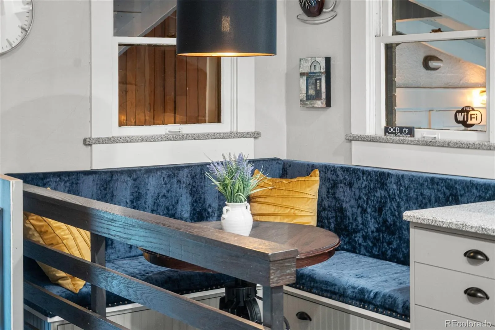 04162026235209 1600 10