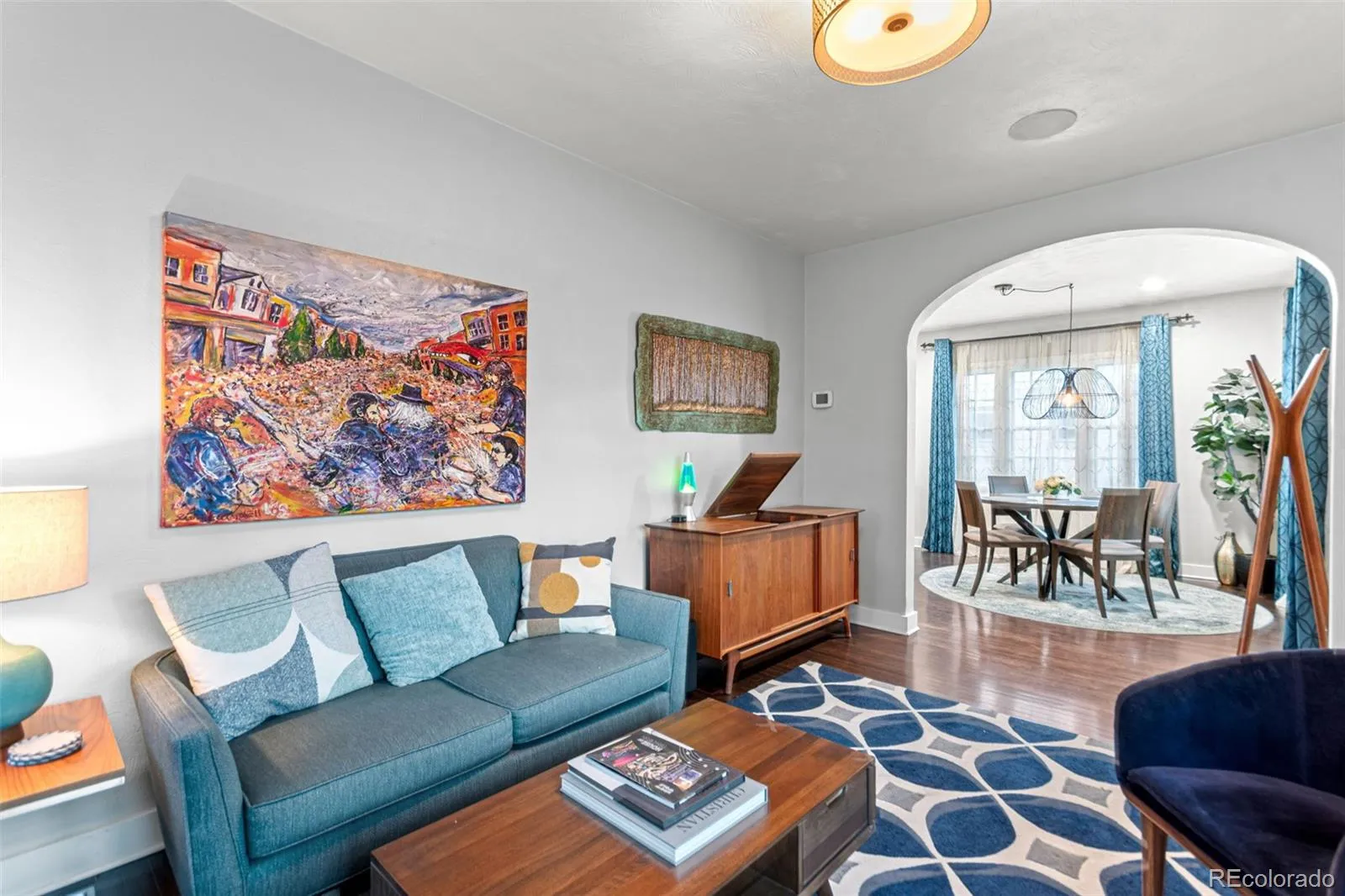 04162026235209 1600 6