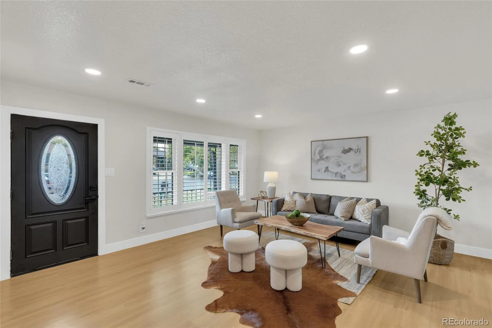1170 S Gray Street Lakewood CO 80232 | MLS #REC8962819 08202026143436 1600 2