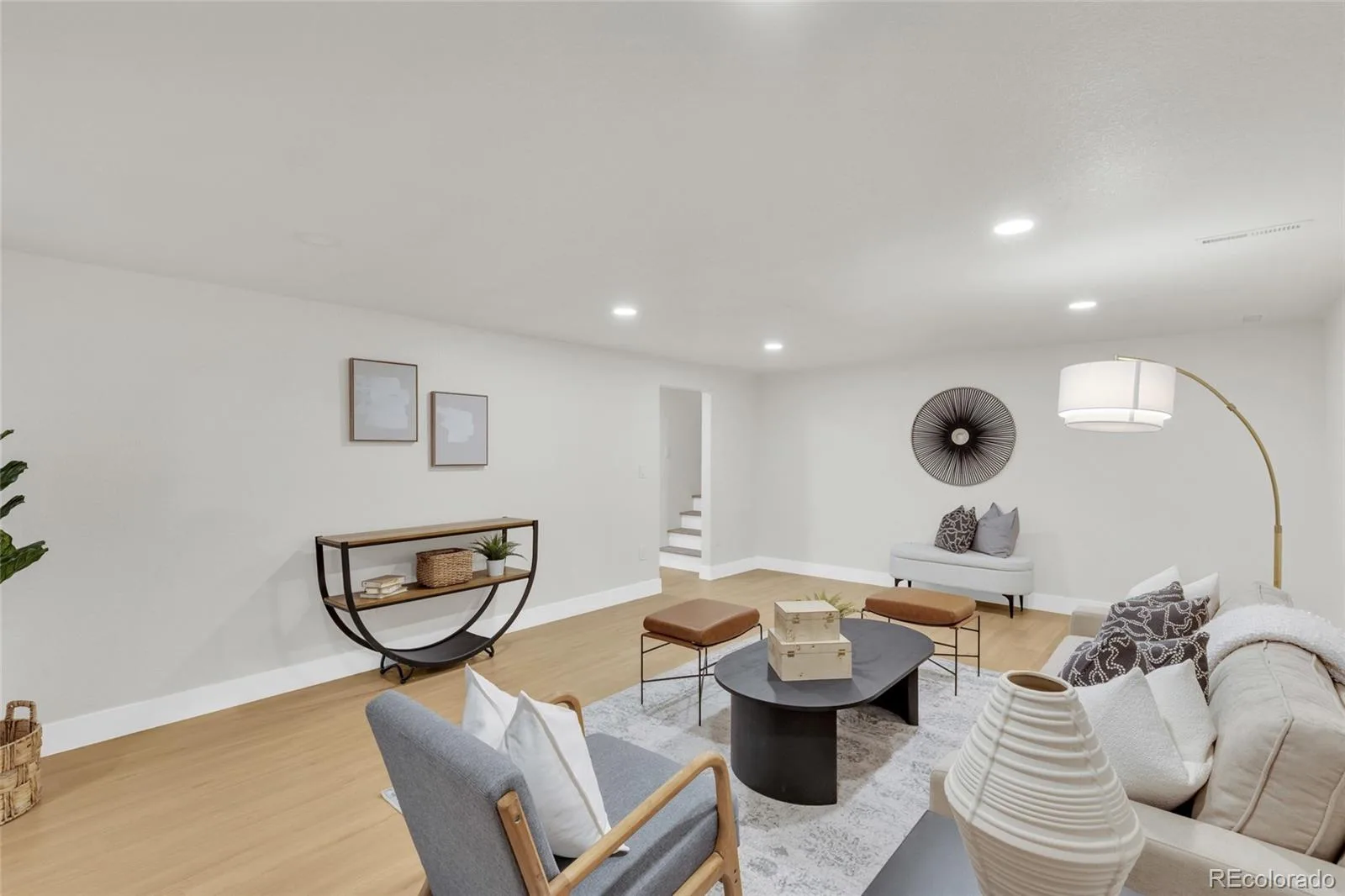 1170 S Gray Street Lakewood CO 80232 | MLS #REC8962819 08202026143436 1600 21
