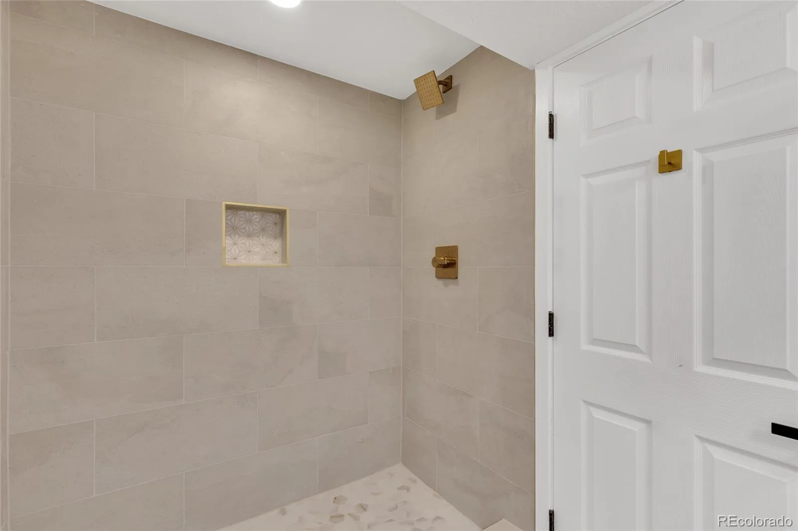 1170 S Gray Street Lakewood CO 80232 | MLS #REC8962819 08202026143436 1600 30