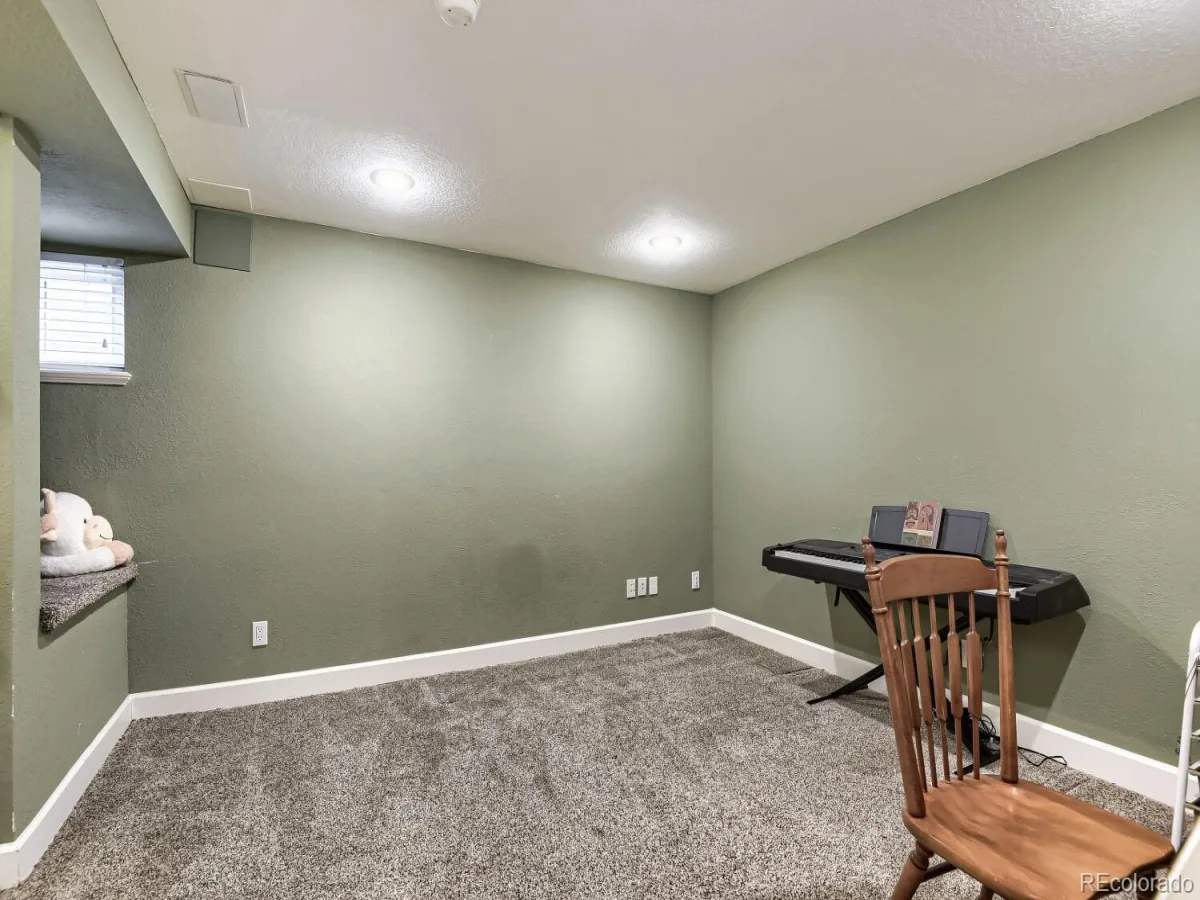 9062 Woodland Drive Littleton CO 80126 | MLS #REC8963066 08072026203334 1200 25