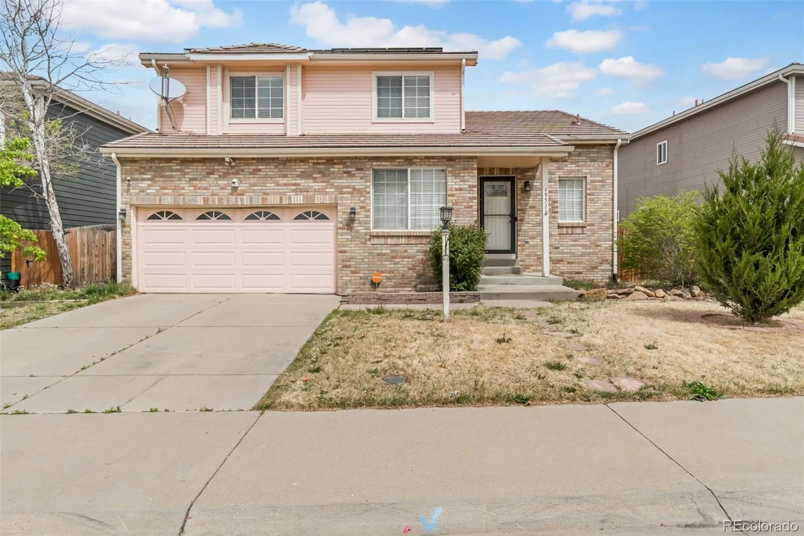 19531 E 40th Place Denver CO 80249 MLS #REC8963635 05132026211045 1600 22