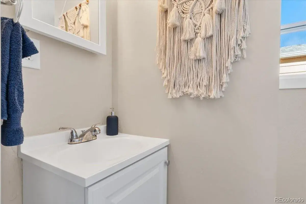 1364 Iola Street Aurora CO 80010 MLS #REC8964915 01302026220007 1200 13