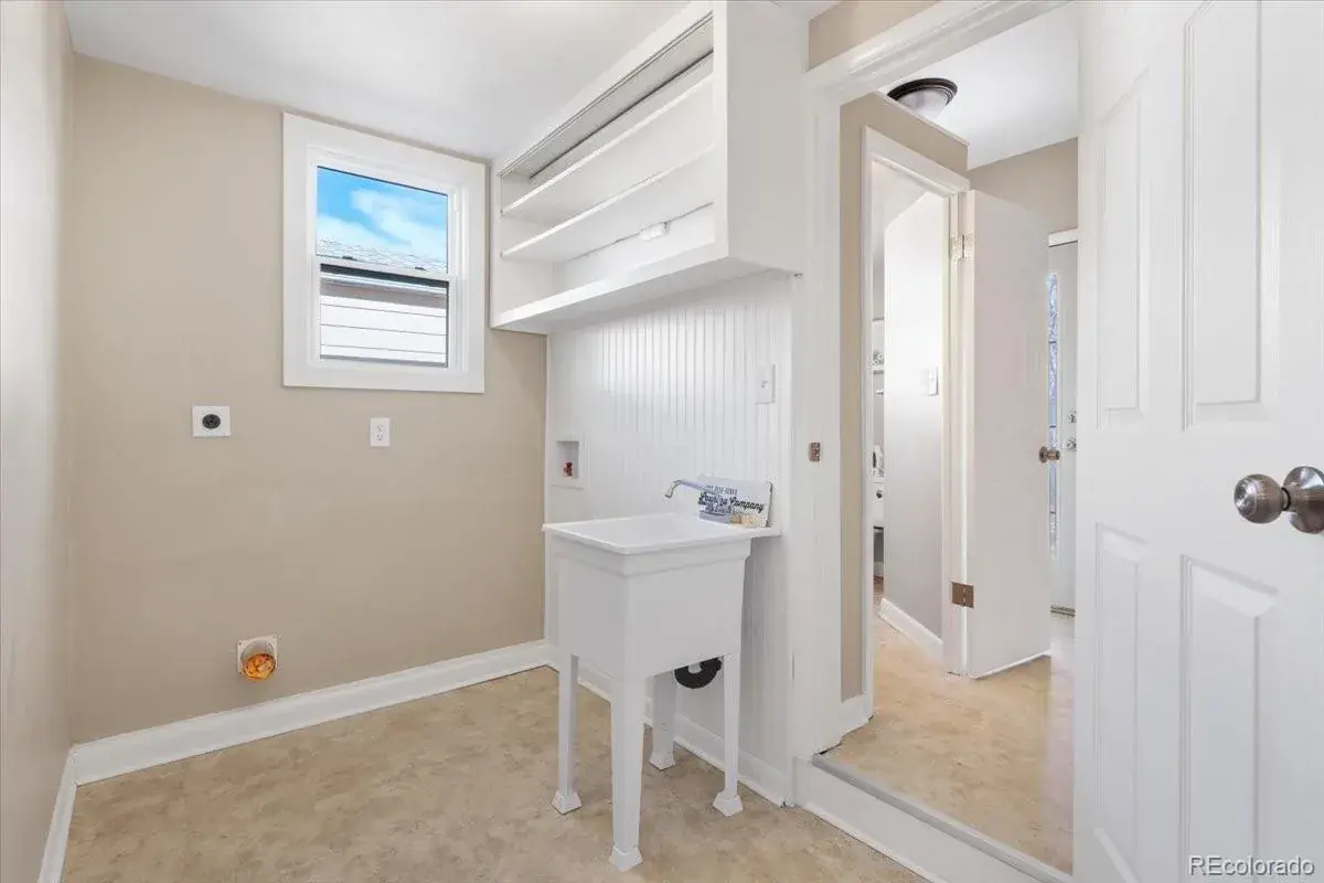 1364 Iola Street Aurora CO 80010 MLS #REC8964915 01302026220007 1200 17