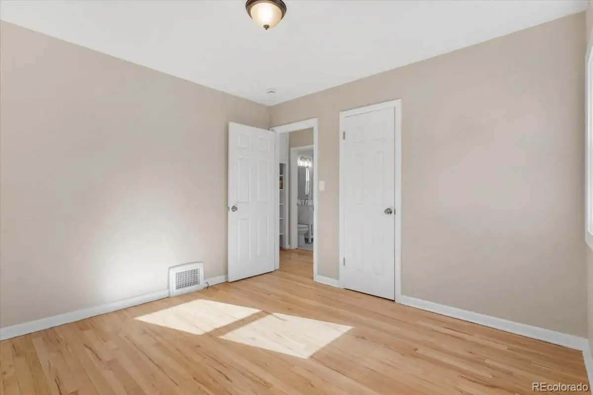 1364 Iola Street Aurora CO 80010 MLS #REC8964915 01302026220007 1200 9