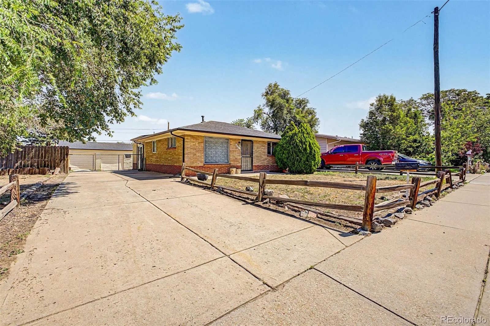 6171 E 64th Place Commerce City CO 80022 | MLS #REC8966607 06272026185609 1600 4