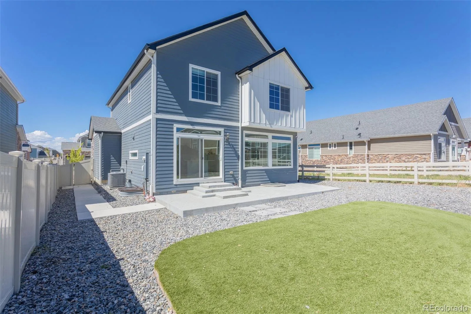 4448 Riviera Court Aurora CO 80019 MLS #REC8967474 06042026143807 1600 24