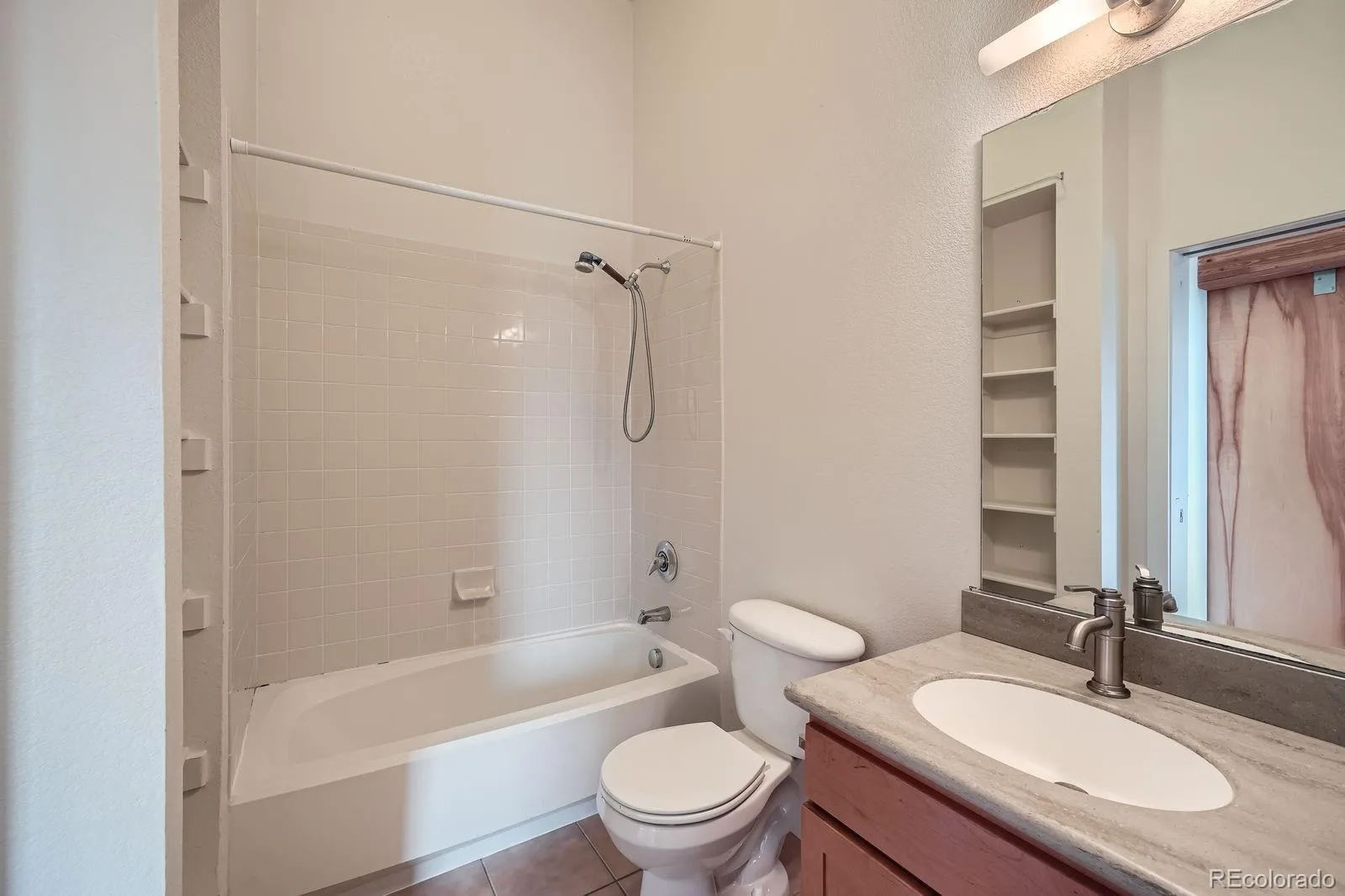 7700 E 29th street Avenue #404 Denver CO 80238 | MLS #REC8967639 07152026183708 1600 32