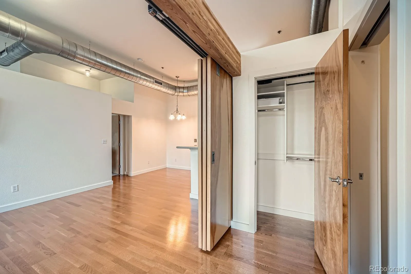 7700 E 29th street Avenue #404 Denver CO 80238 | MLS #REC8967639 07152026183708 1600 34