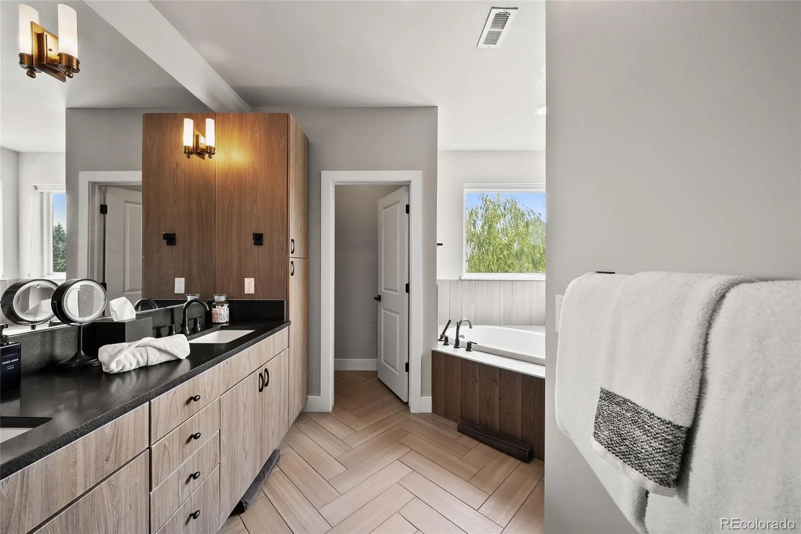 2526 King Street Denver CO 80211 | MLS #REC8973161 08072026210144 1600 22