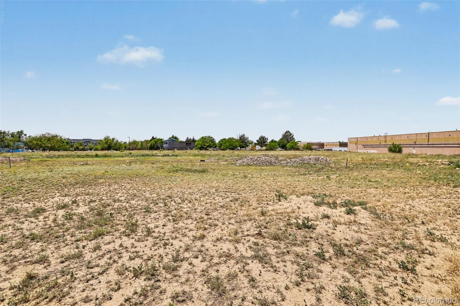 E Centretech Parkway Aurora CO 80011 | MLS #REC8973796 07102026162227 1600 12