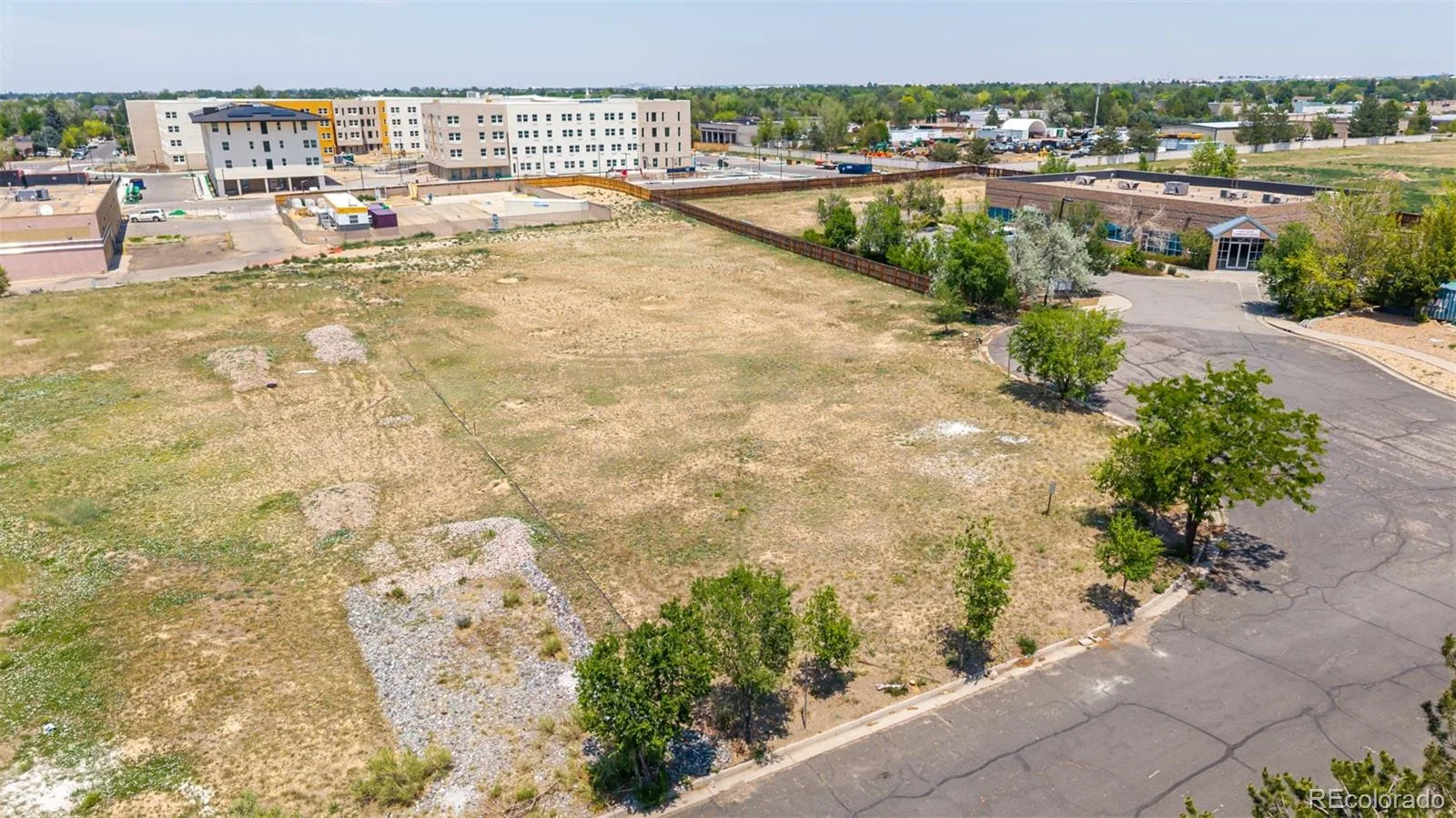 E Centretech Parkway Aurora CO 80011 | MLS #REC8973796 07102026162227 1600 19