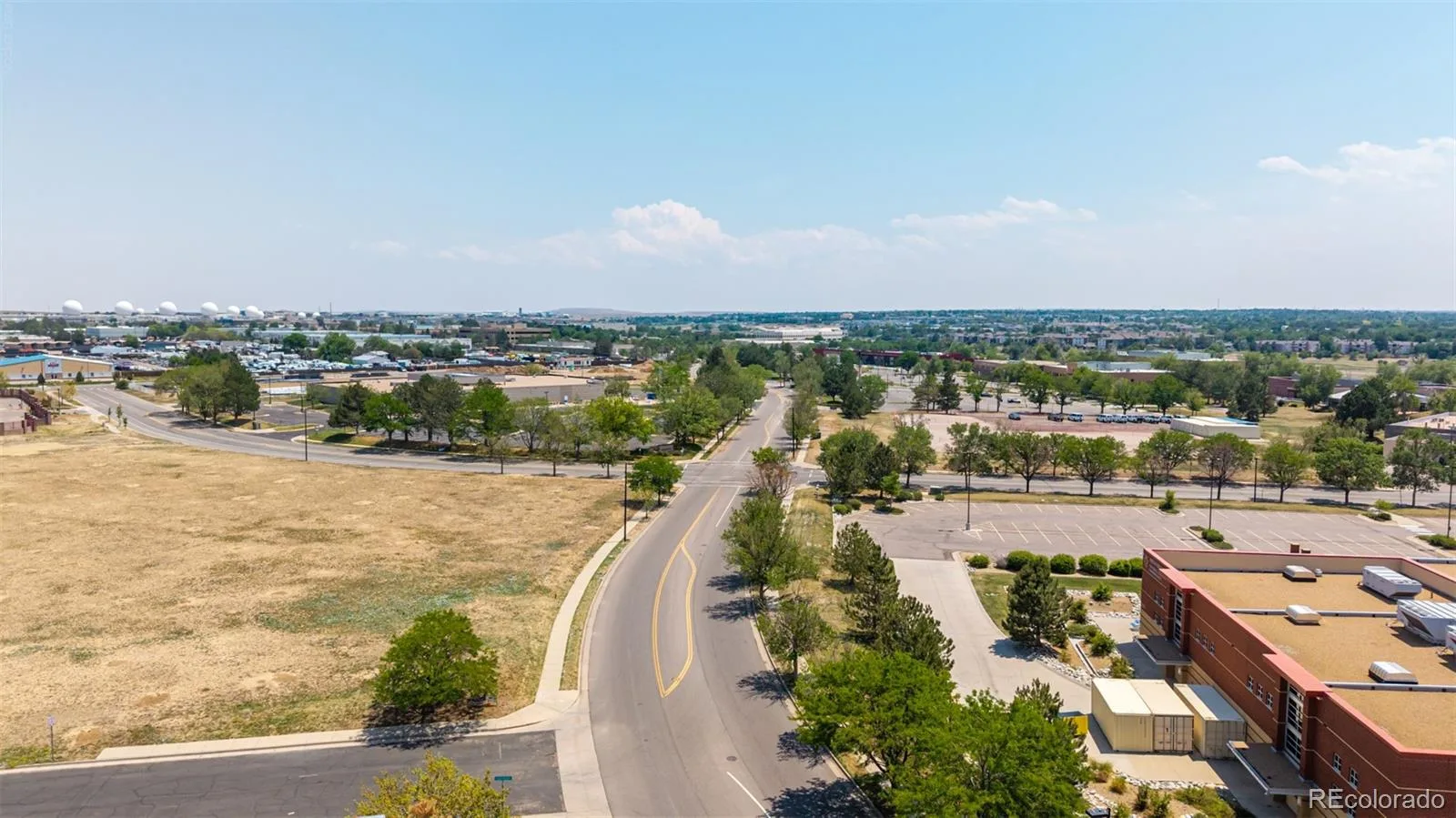 E Centretech Parkway Aurora CO 80011 | MLS #REC8973796 07102026162227 1600 34