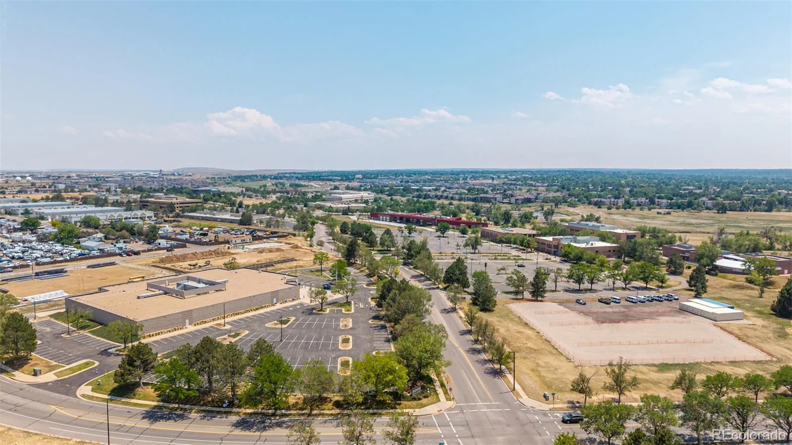 E Centretech Parkway Aurora CO 80011 | MLS #REC8973796 07102026162227 1600 37