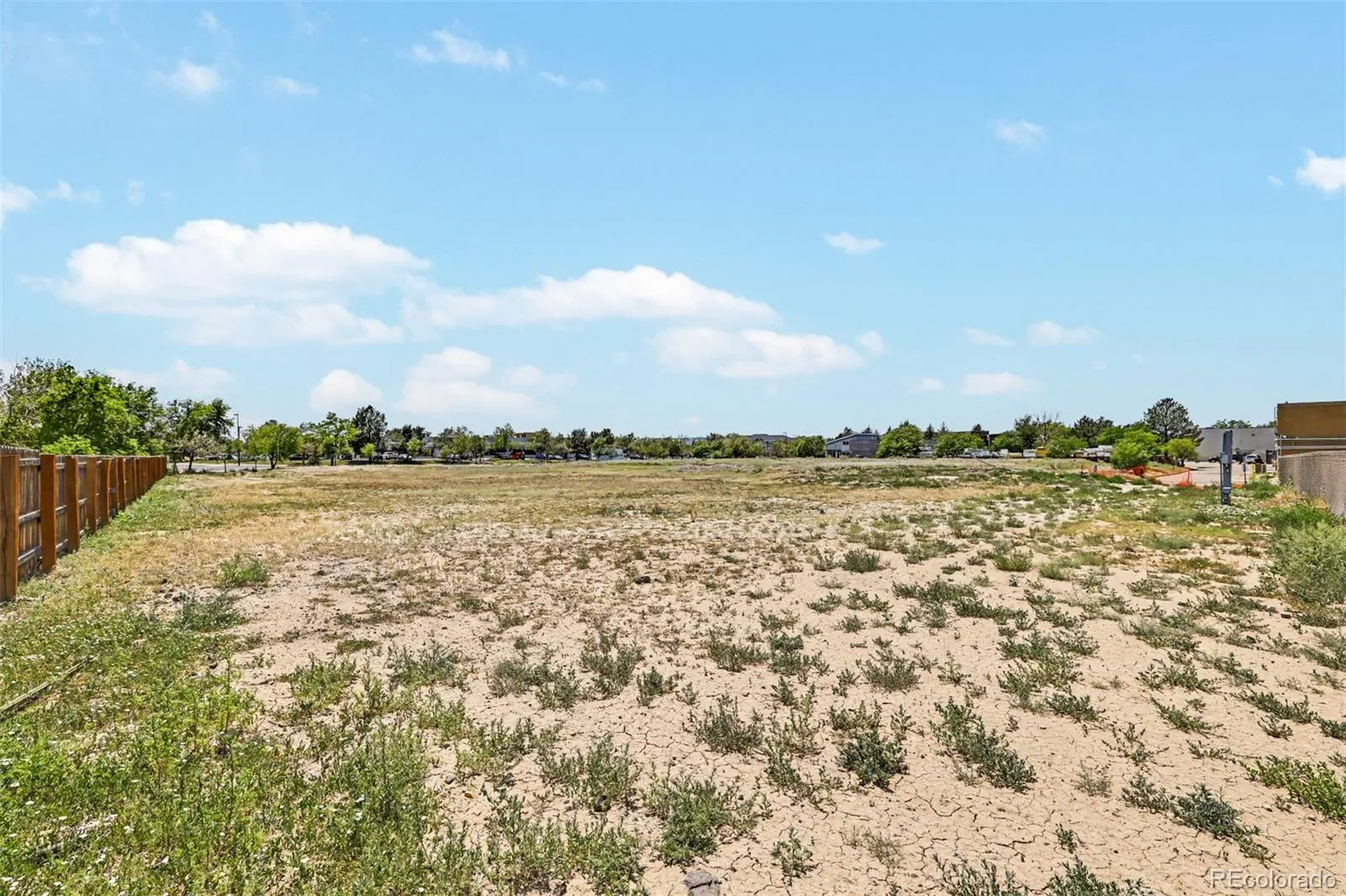 E Centretech Parkway Aurora CO 80011 | MLS #REC8973796 07102026162227 1600 4