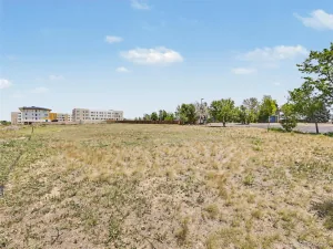 E Centretech Parkway Aurora CO 80011 | MLS #REC8973796 07102026162227 300 0
