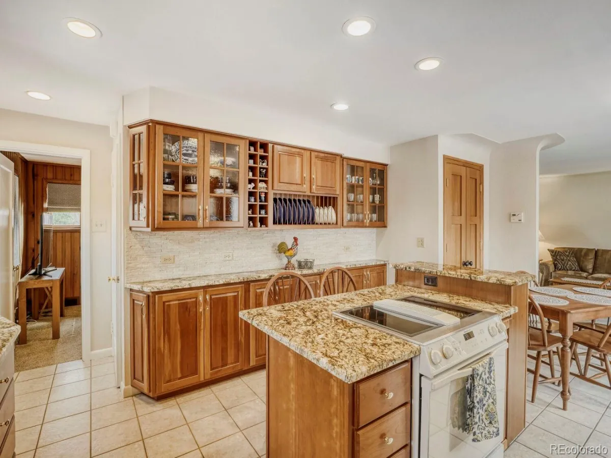 1395 Forest Street Denver CO 80220 MLS #REC8974555 05062026214508 1200 12