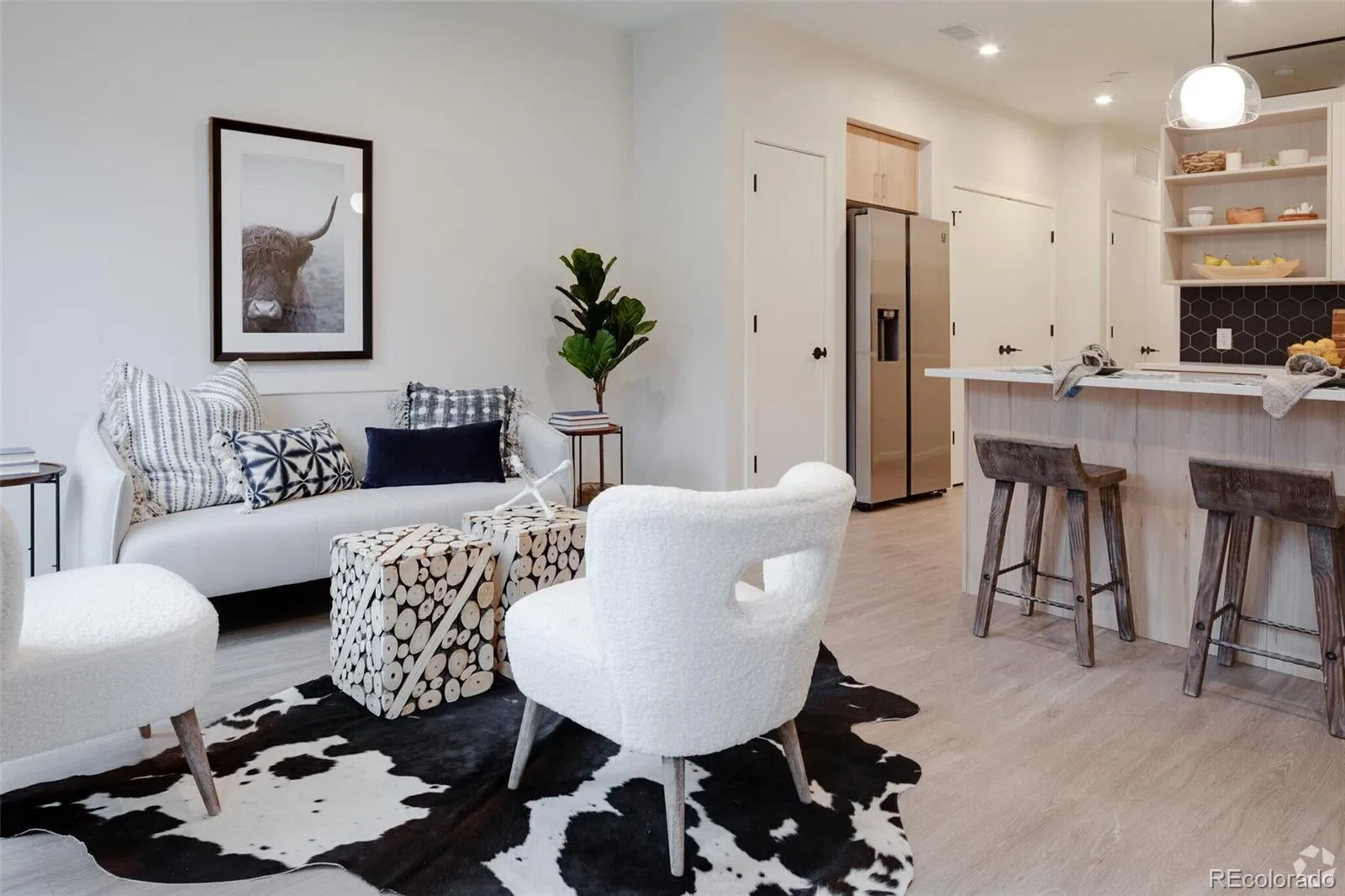 2049 S Columbine #204 Denver CO 80219 | MLS #REC8975648 10072026164616 1600 3